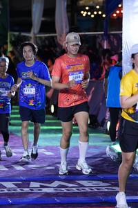 BIB: 160, 4115, 3898
                            <button type="button" onclick="openModal(26225092)" class="btn btn-primary btn-sm float-right btn-popup" data-toggle="modal" data-target=".modal-high-quality">
                        <i class="fas fa-shopping-cart"></i> Add to Cart
                    </button>
                                            <button type="button" onclick="isThisMe(26225092, true)" class="btn btn-success btn-sm float-right btn-popup btn-isme hidden" data-toggle="tooltip" data-placement="bottom" title="นี่คือรูปของคุณใช่ไหม คลิกที่นี่เพื่อเอาเข้าอัลบั้ม">
                        <i class="fas fa-plus"></i> Add to album
                    </button>
                    <button type="button" onclick="isThisMe(26225092, false)" class="btn btn-warning btn-sm float-right btn-popup btn-isnotme hidden">
                        <i class="fas fa-ban"></i> Remove from album
                    </button>